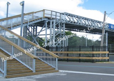 Brytyjski standardowy standardowy wstępnie zmontowany stalowy most dla pieszych Bailey Bridge Transport publiczny