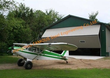 Vertical Bi Yakapetwa Hangar Door Solution Chiedza Steel Single Panel Hydraulic Airplane Door System
