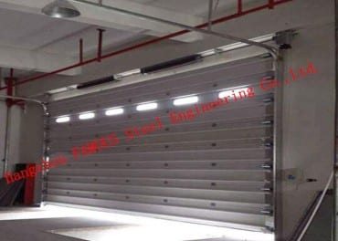 Nejprodávanější čínská automatická vysokorychlostní rolovací ocelová vrata z PVC