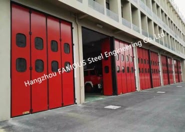 Aluminum Seal Accordion Doors Multi Panels Hinged Industrial Garage Doors Folding Para sa Warehouse