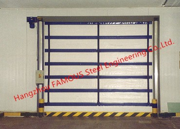 Portas de lona de paso instantáneo con elevación de paneles Portas plegables para a industria