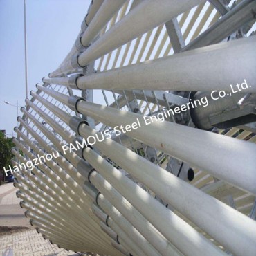 Hot Galvanized Steel Tubular Lattice Tower For Electrical Power Telecommunication Antenna Distribution